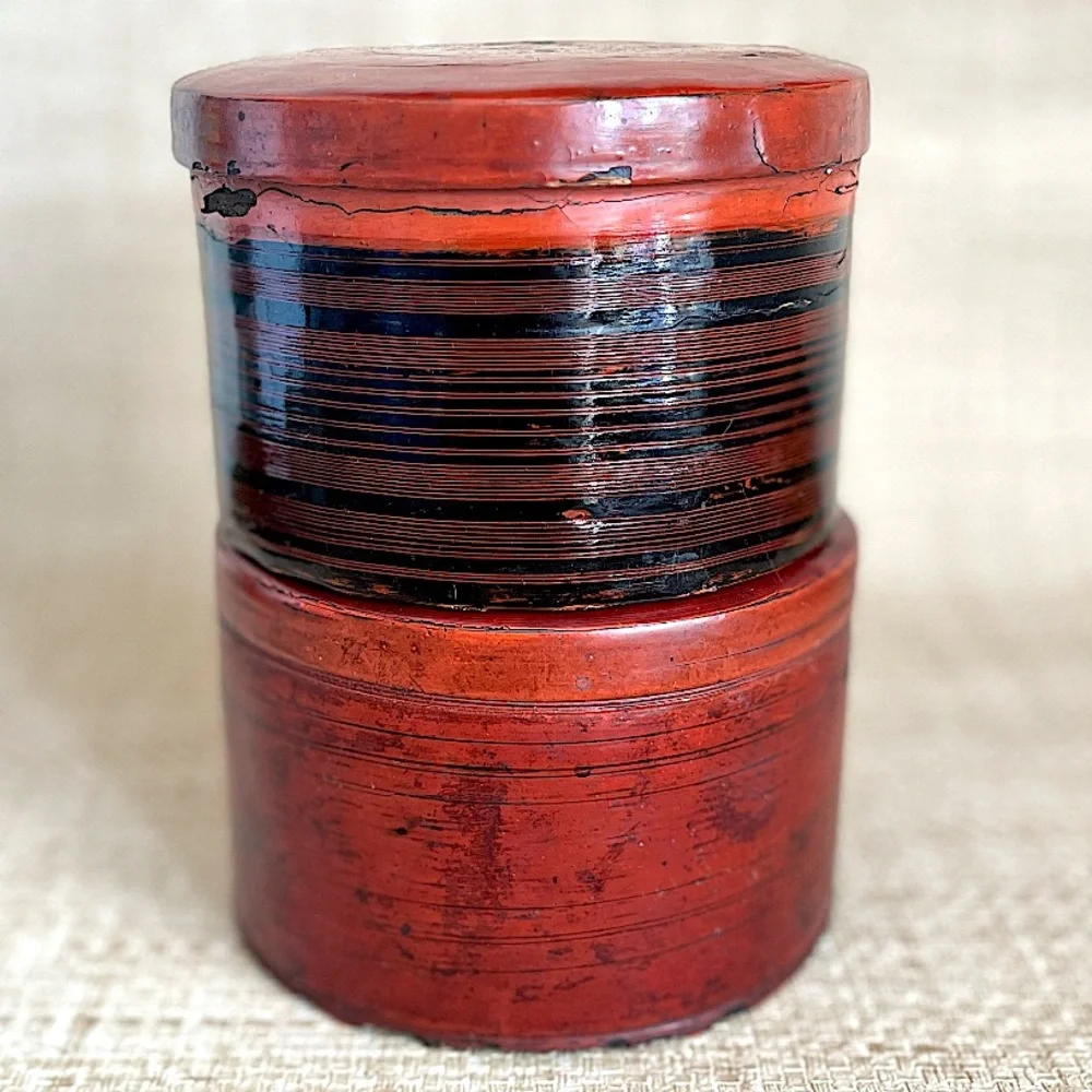 Antique Betel Box Burmese Kun-It Red Lacquer Box Asian Cinnabar Jewelry Storage